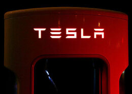 Tesla-Versicherung-260x185 Daten fressen immer mehr Energien: Öko-Bilanz für Rechenzentren!