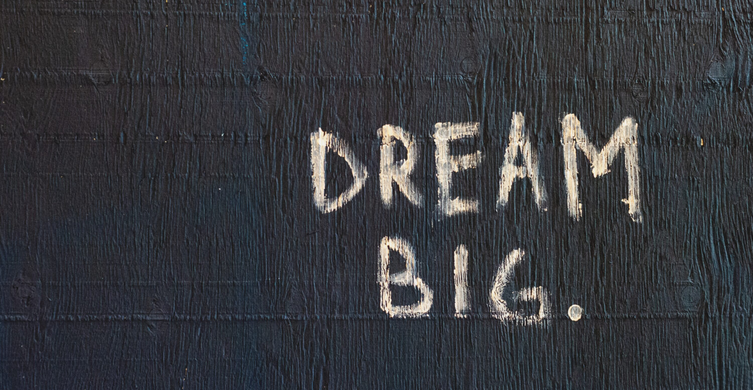 Dream-IIIrandy-tarampi-U2eUlPEKIgU-unsplash-scaled Wenn Träume die Transformation herausfordern...
