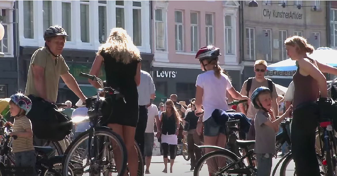 Kopenhagen-3 Verkehrter Verkehr: Wie schafft man eine Stadt für Menschen?